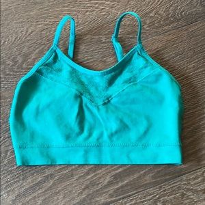 SPORTS BRA